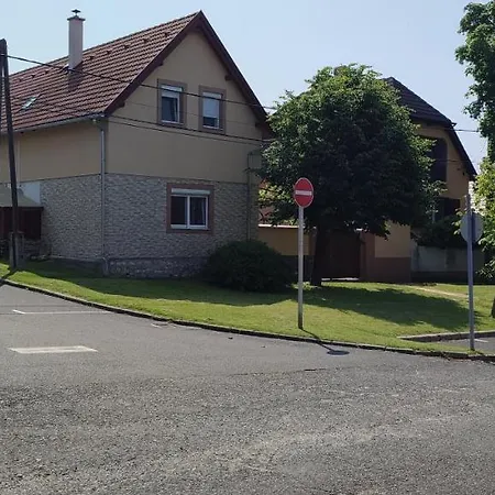 Lugas * Tapolca